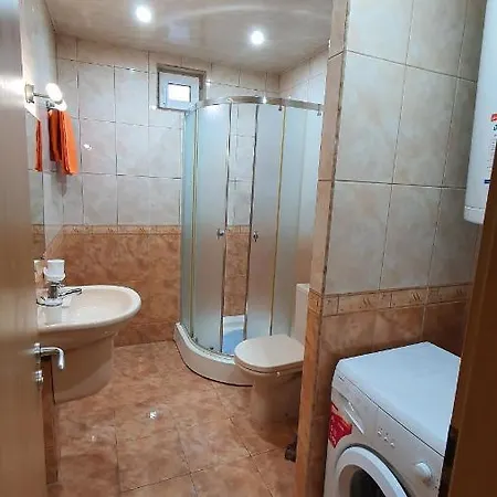 Apartament Minimalistic 1br Flat With A Parking Spot